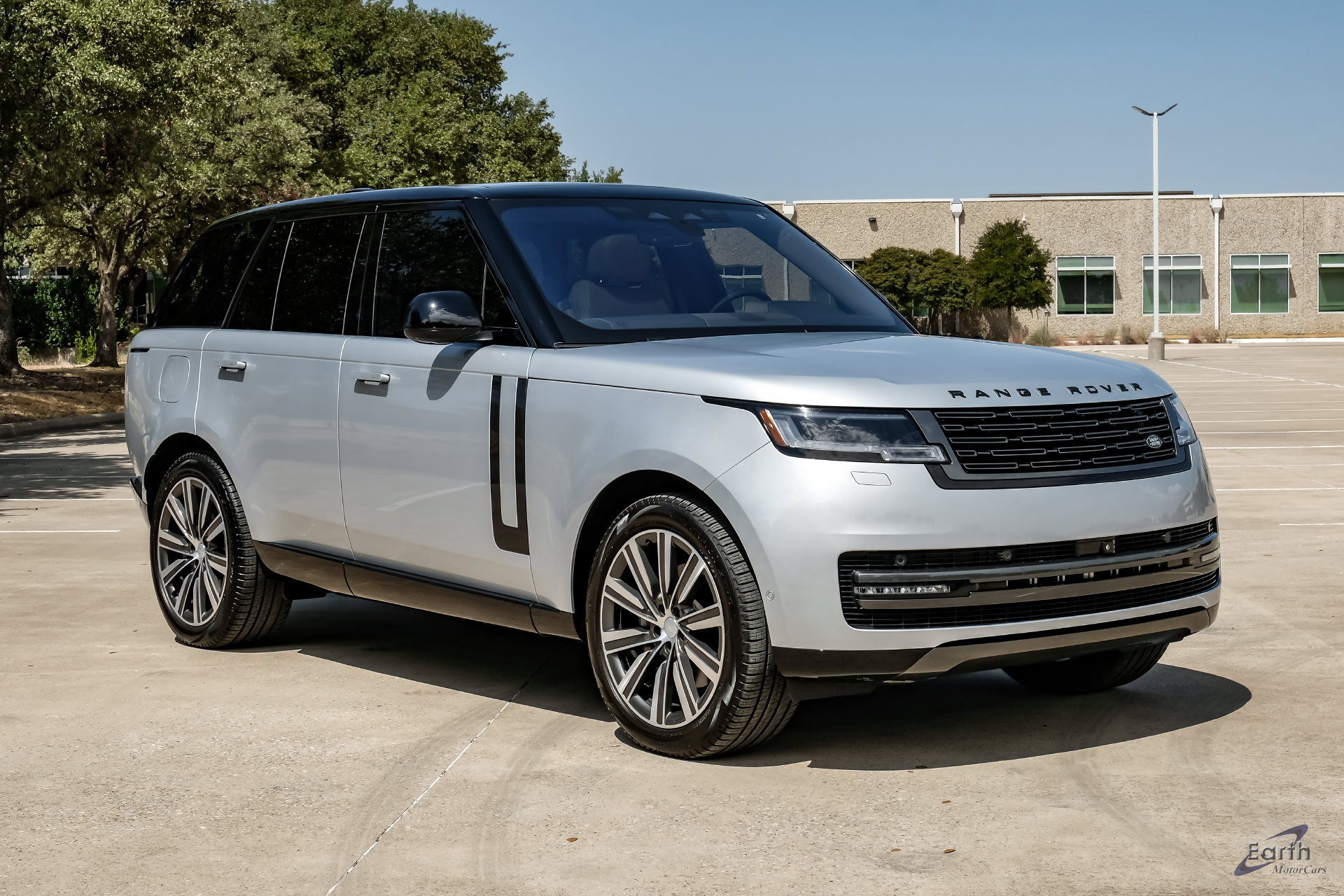 Used 2023 Land Rover Range Rover SE AWD/4WD image 22