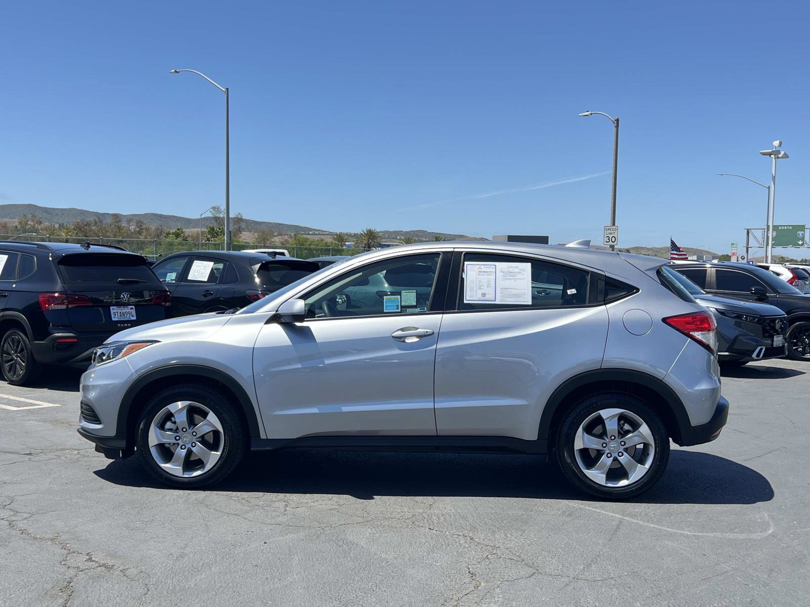 Certified 2020 Honda HR-V LX image 2