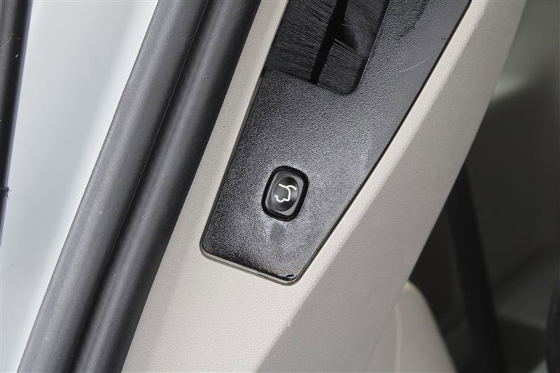 Used 2018 Dodge Grand Caravan SXT image 22