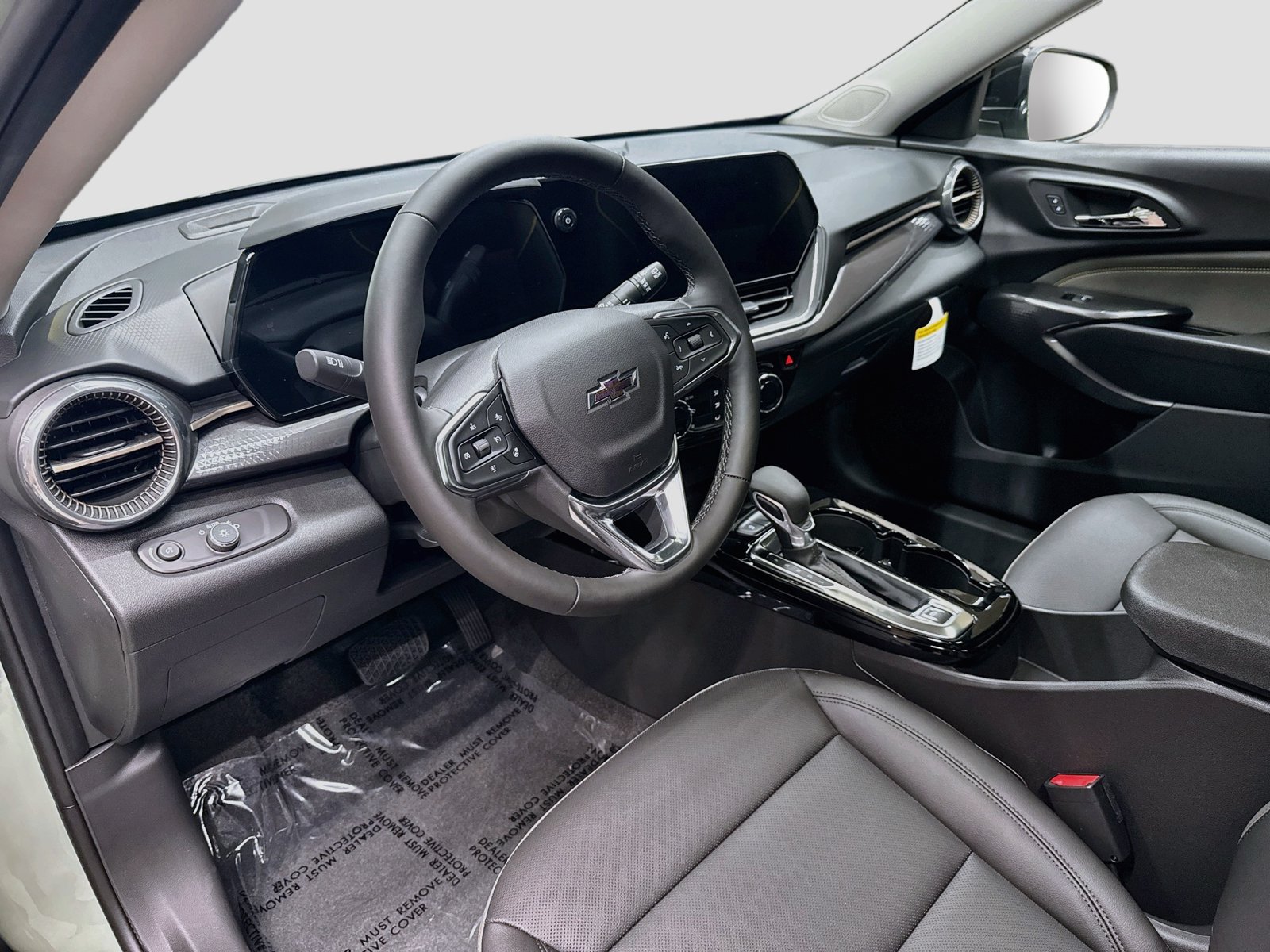 New 2026 Chevrolet Trax ACTIV w/ Sunroof Package FWD image 10