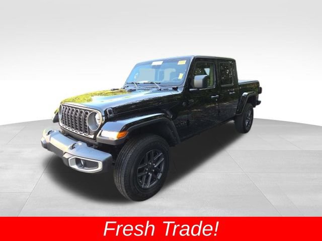 Used 2025 Jeep Gladiator Sport