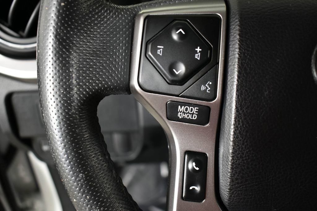 Used 2021 Toyota Tacoma SR5 image 30