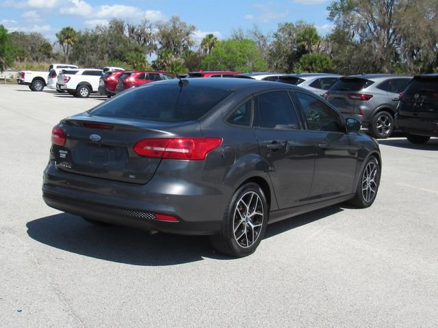 Used 2018 Ford Focus SEL image 3