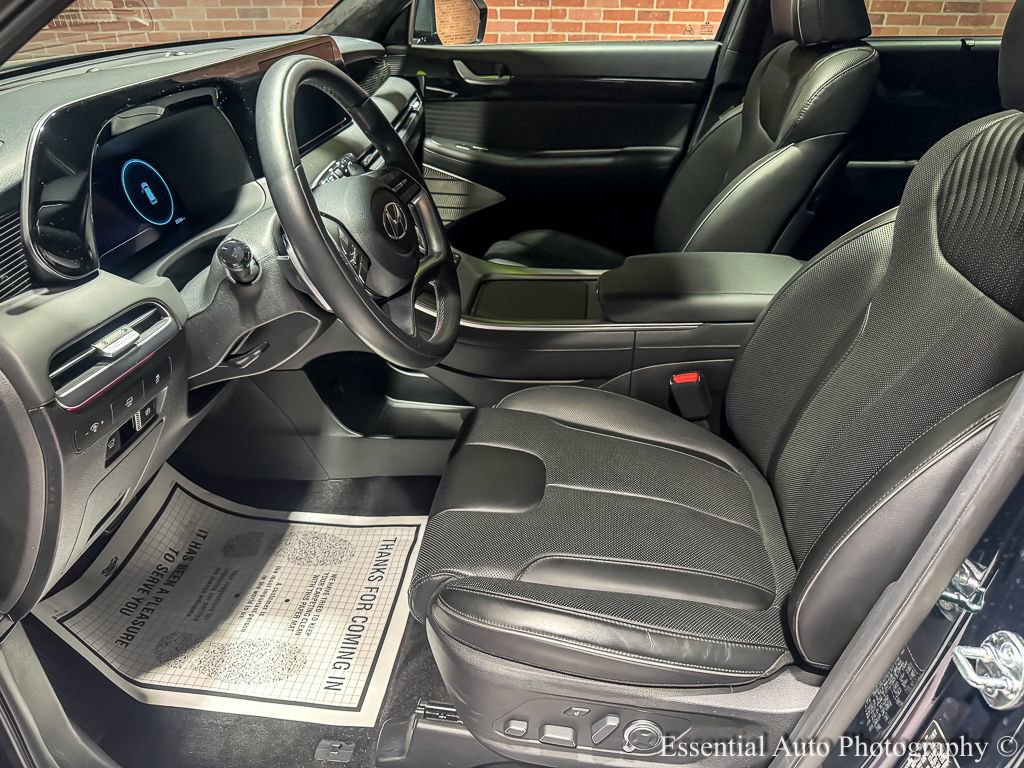 Used 2025 Hyundai Palisade Calligraphy AWD/4WD image 14