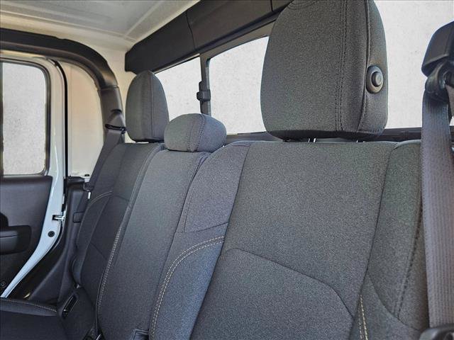 New 2026 Jeep Gladiator Sport AWD/4WD image 15