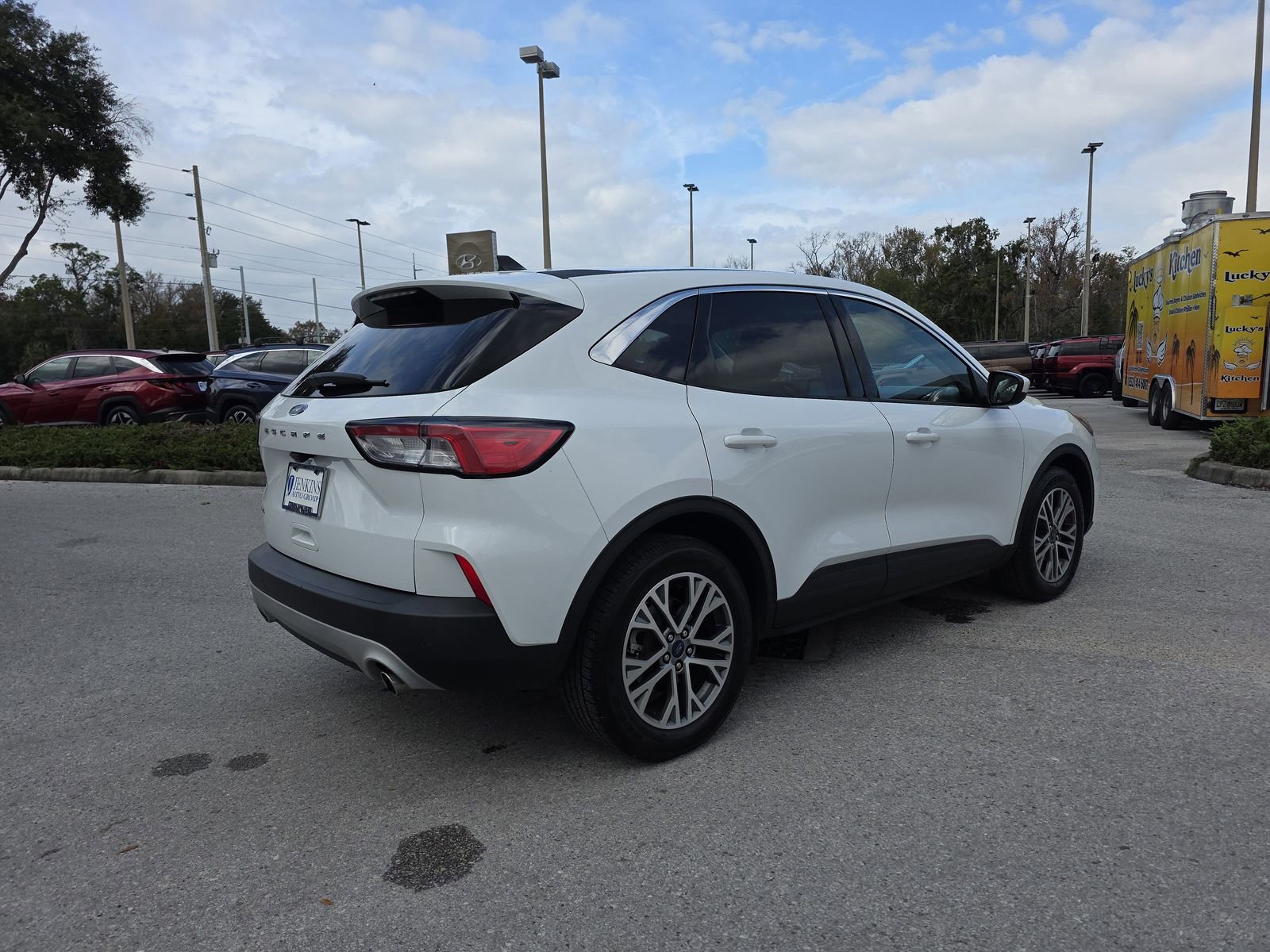 Used 2022 Ford Escape SEL image 3