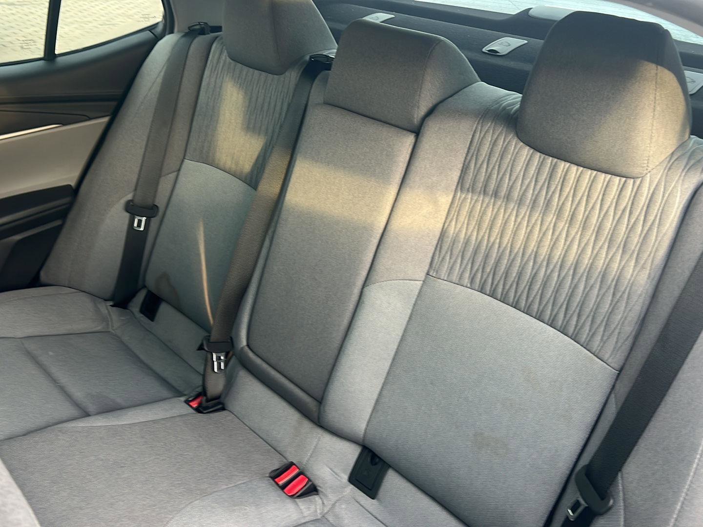 Used 2025 Toyota Camry LE w/ Convenience Package FWD image 30
