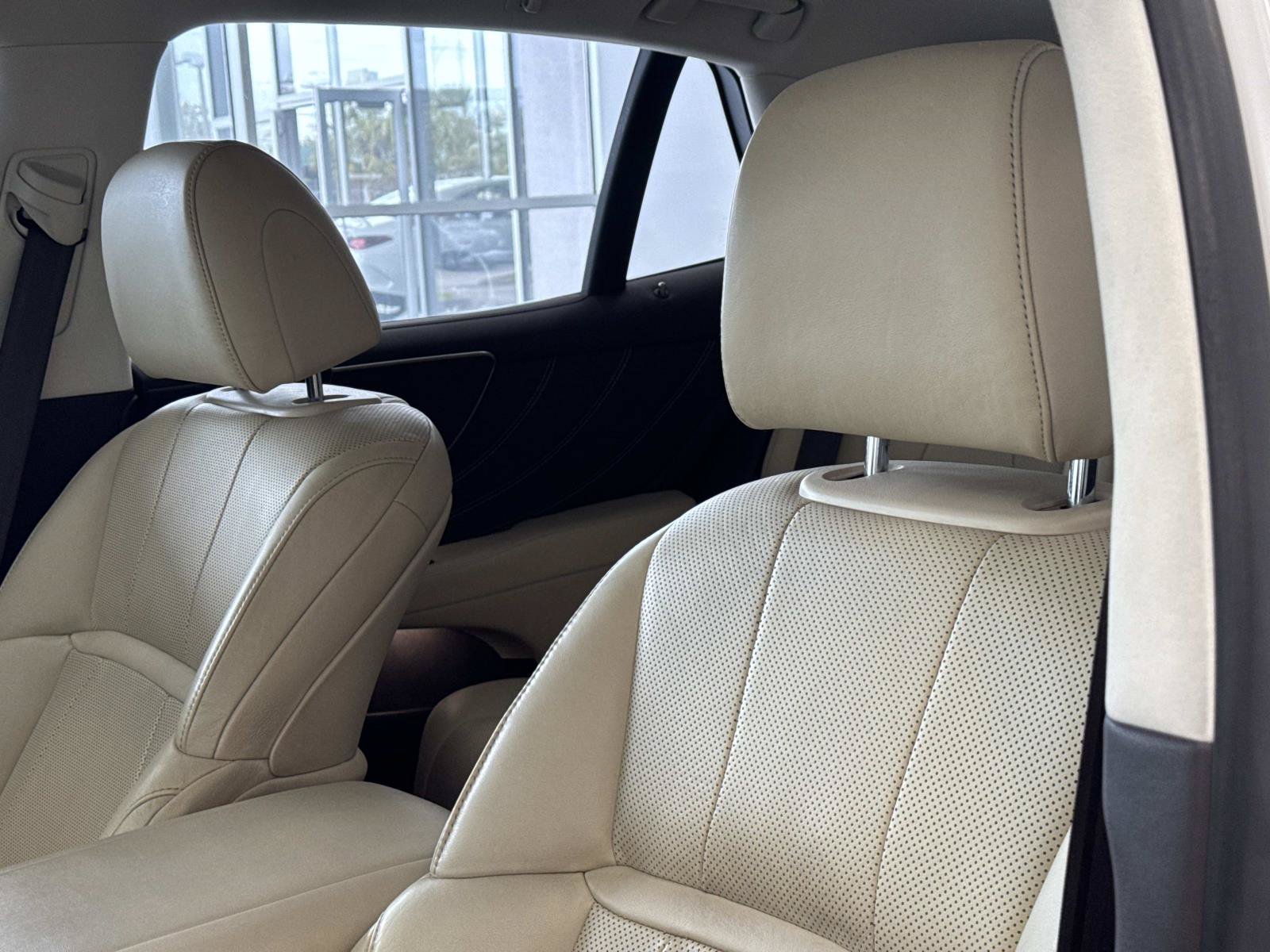 Used 2020 Lexus LS 500 w/ Accessory Package (Z1) RWD image 13