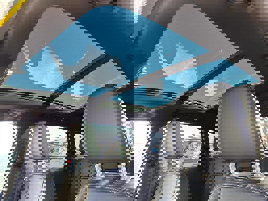 Used 2025 Audi Q7 3.0T Premium Plus image 17