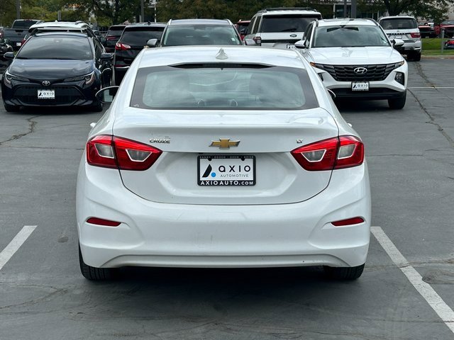 Used 2018 Chevrolet Cruze LT image 4