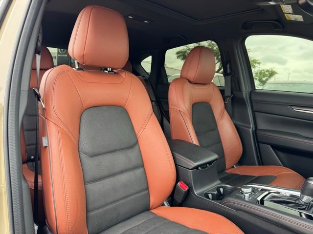 Used 2024 MAZDA CX-5 Carbon Edition image 27