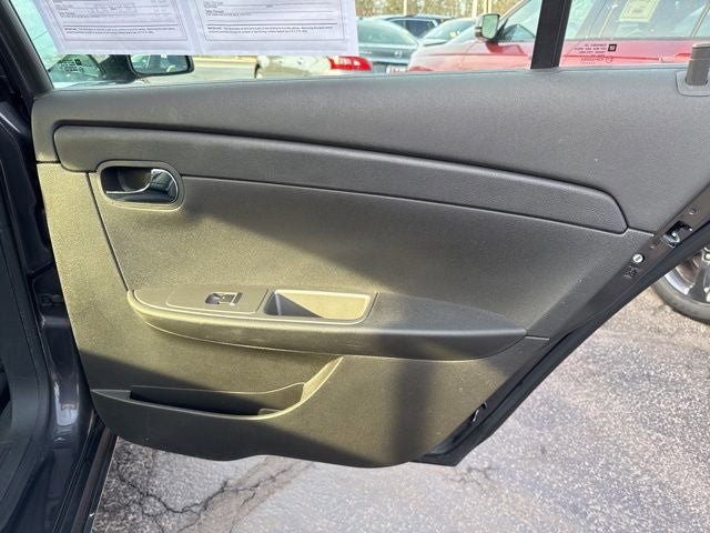 Used 2011 Chevrolet Malibu LTZ FWD image 22
