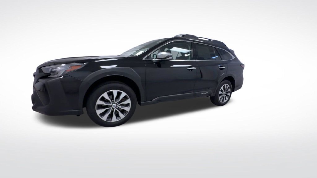 Used 2025 Subaru Outback Touring XT AWD/4WD image 21