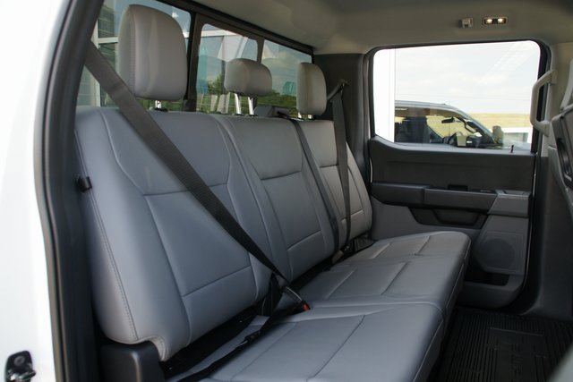 New 2026 Ford F350 XL w/ XL Chrome Package image 27