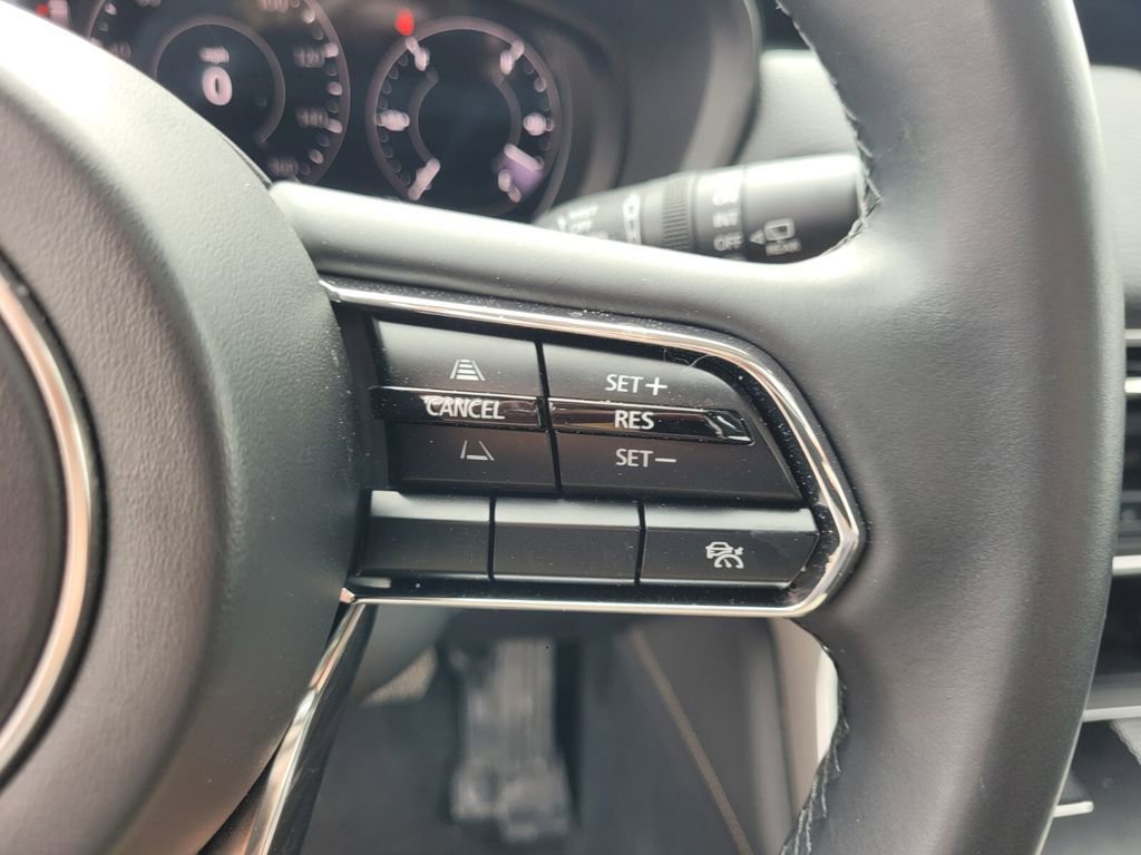 Certified 2024 MAZDA CX-90 Plug-In Hybrid w/ Preferred AWD/4WD image 33