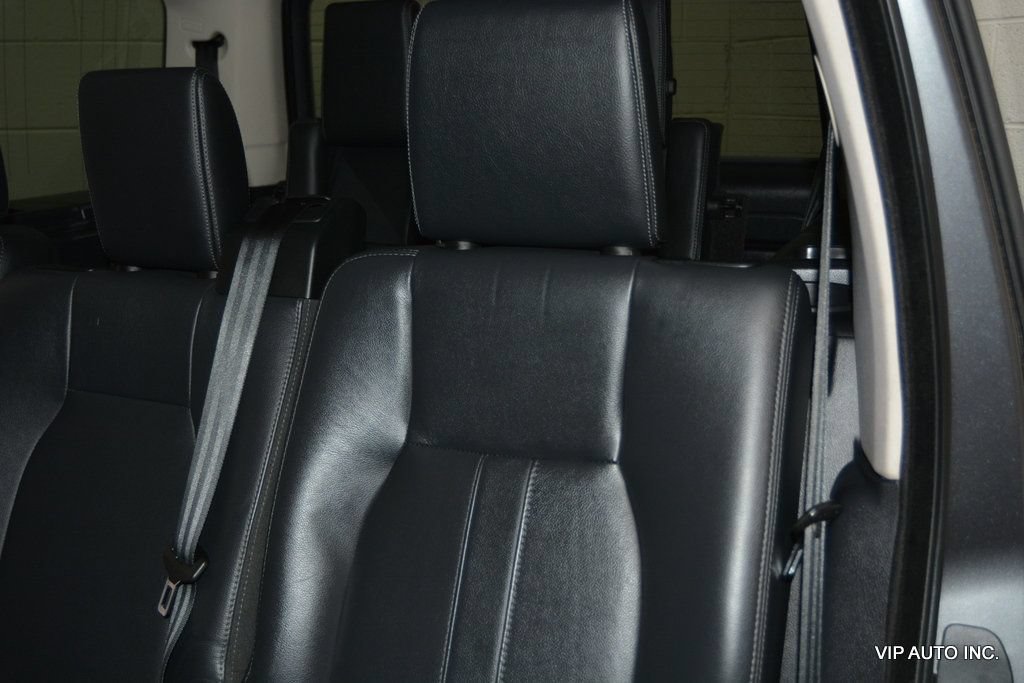 Used 2016 Land Rover LR4 HSE Silver Edition AWD/4WD image 21