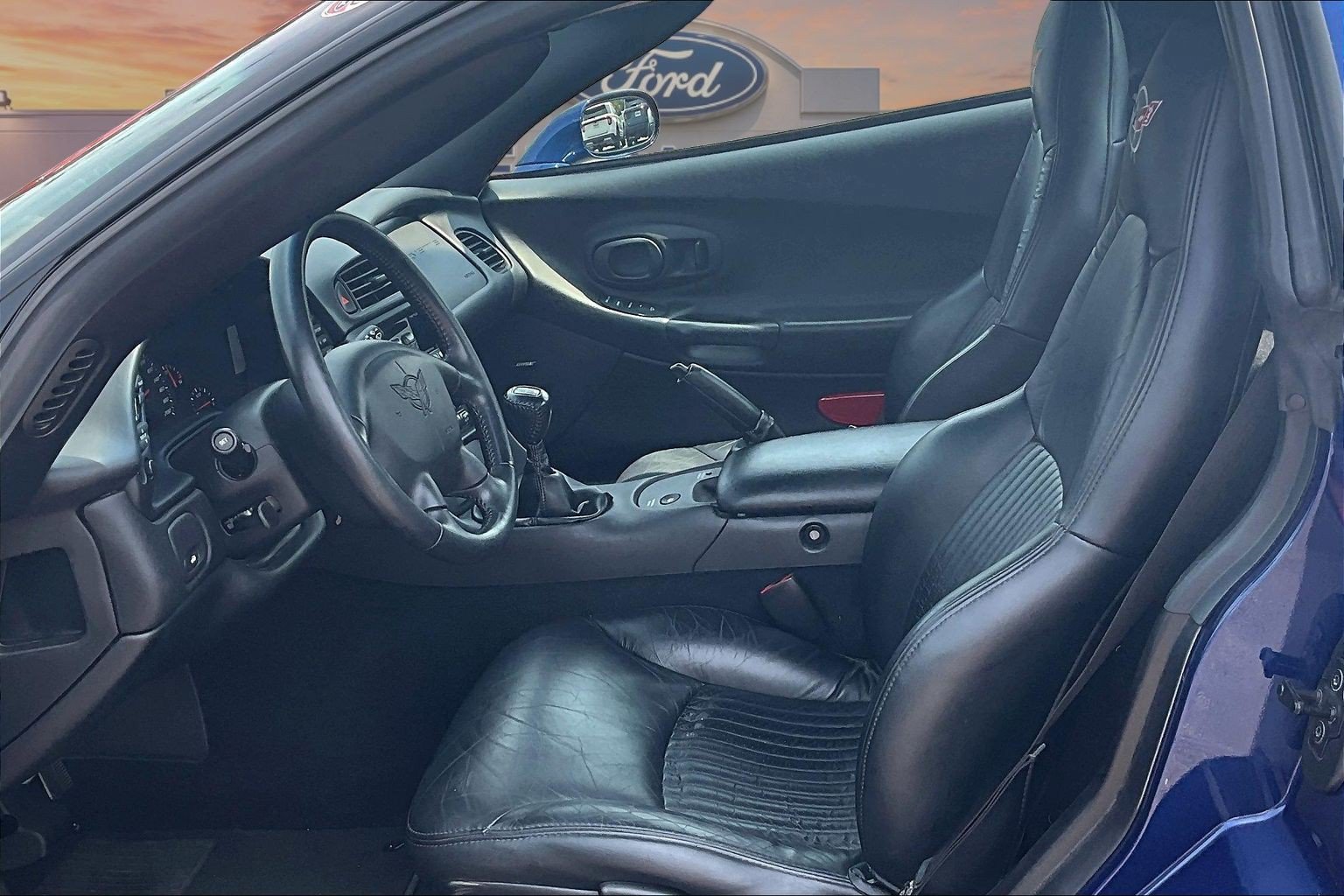Used 2004 Chevrolet Corvette Z06 w/ Z06 Preferred Equipment Group RWD image 20