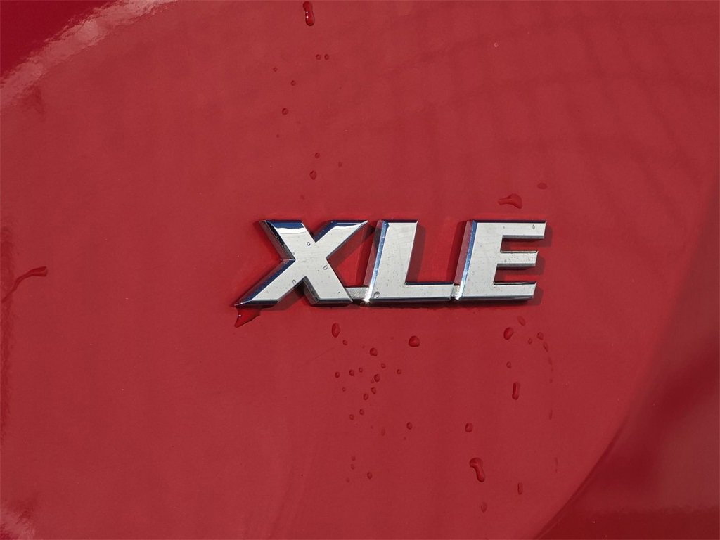 Used 2015 Toyota RAV4 XLE image 33