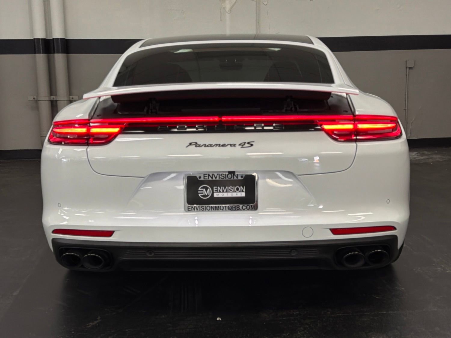 Used 2018 Porsche Panamera 4S AWD/4WD image 11