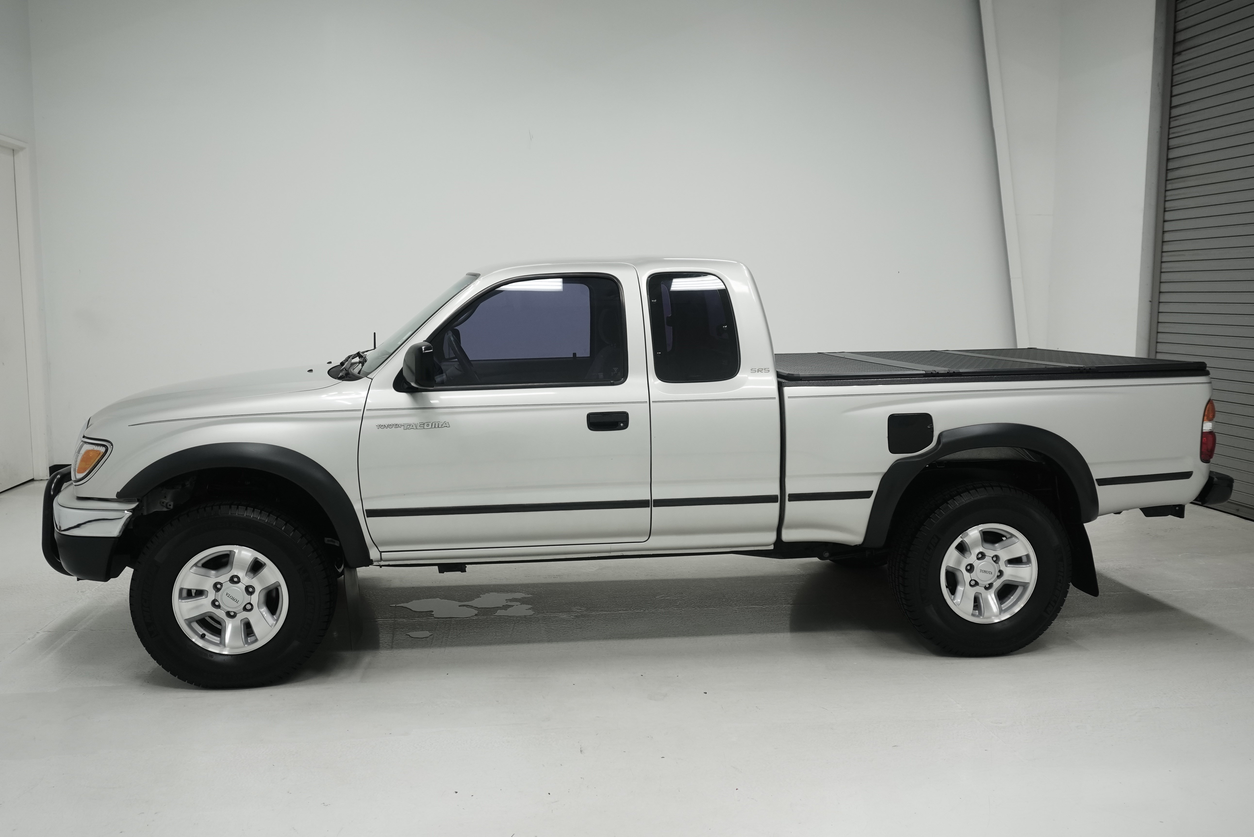 Used 2001 Toyota Tacoma PreRunner w/ SR5 Pkg w/ Chrome Pkg RWD image 7