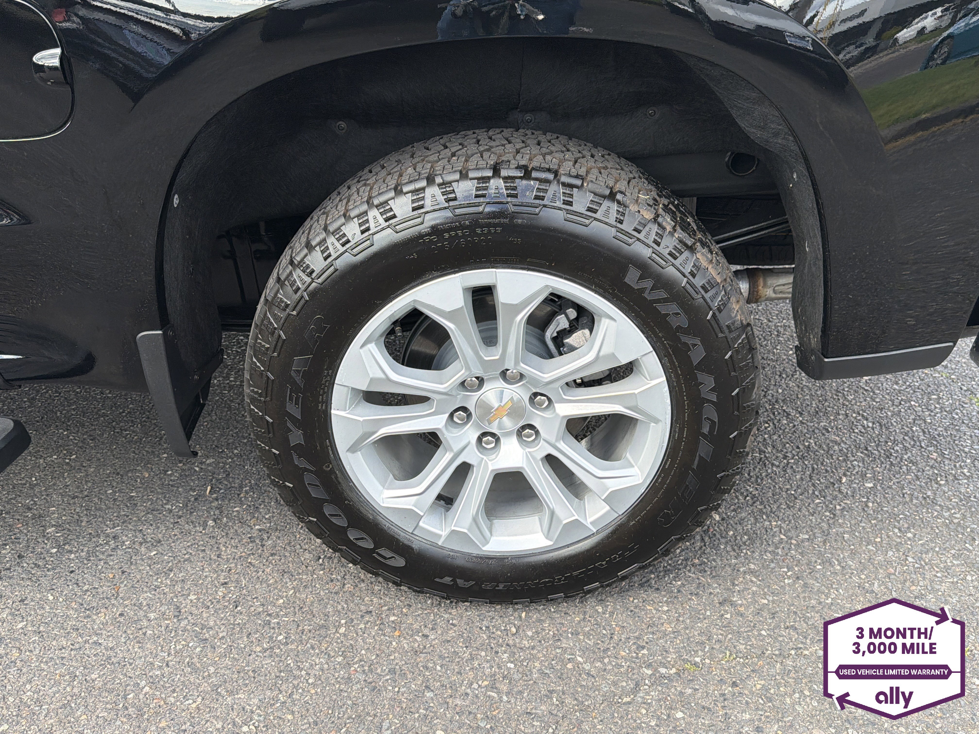 Used 2026 Chevrolet Silverado 1500 LTZ w/ LTZ Premium Package AWD/4WD image 27