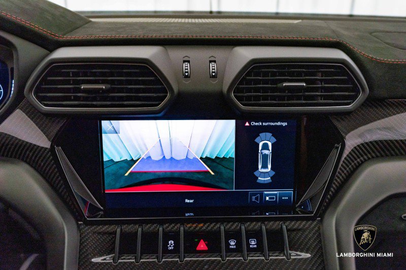 Used 2023 Lamborghini Urus Performante image 60