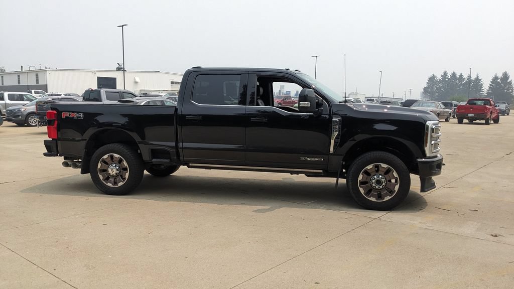 Used 2024 Ford F250 King Ranch AWD/4WD image 2