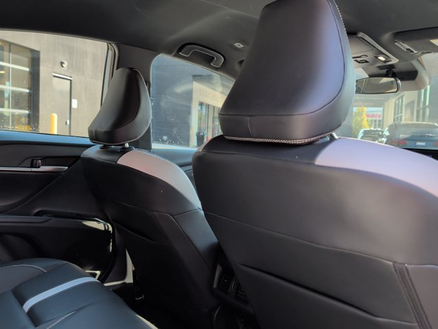Used 2025 Toyota Camry SE FWD image 25