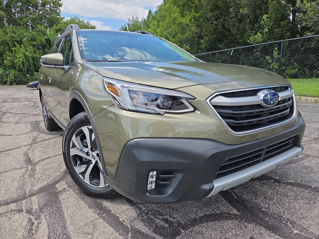 Certified 2022 Subaru Outback Limited AWD/4WD image 48