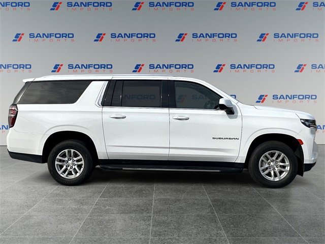 Used 2023 Chevrolet Suburban LT image 6