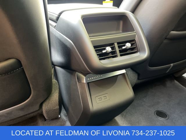 Used 2025 Cadillac Lyriq Luxury image 22