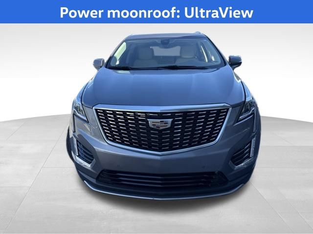 Used 2020 Cadillac XT5 Premium Luxury FWD image 2
