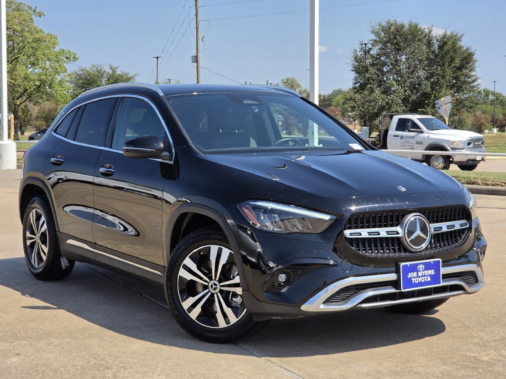 Used 2025 Mercedes-Benz GLA 250 image 2