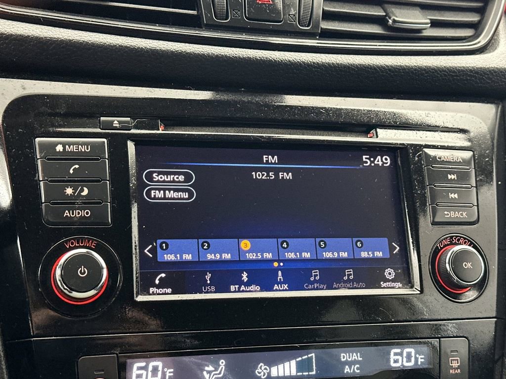 Used 2019 Nissan Rogue SV image 17