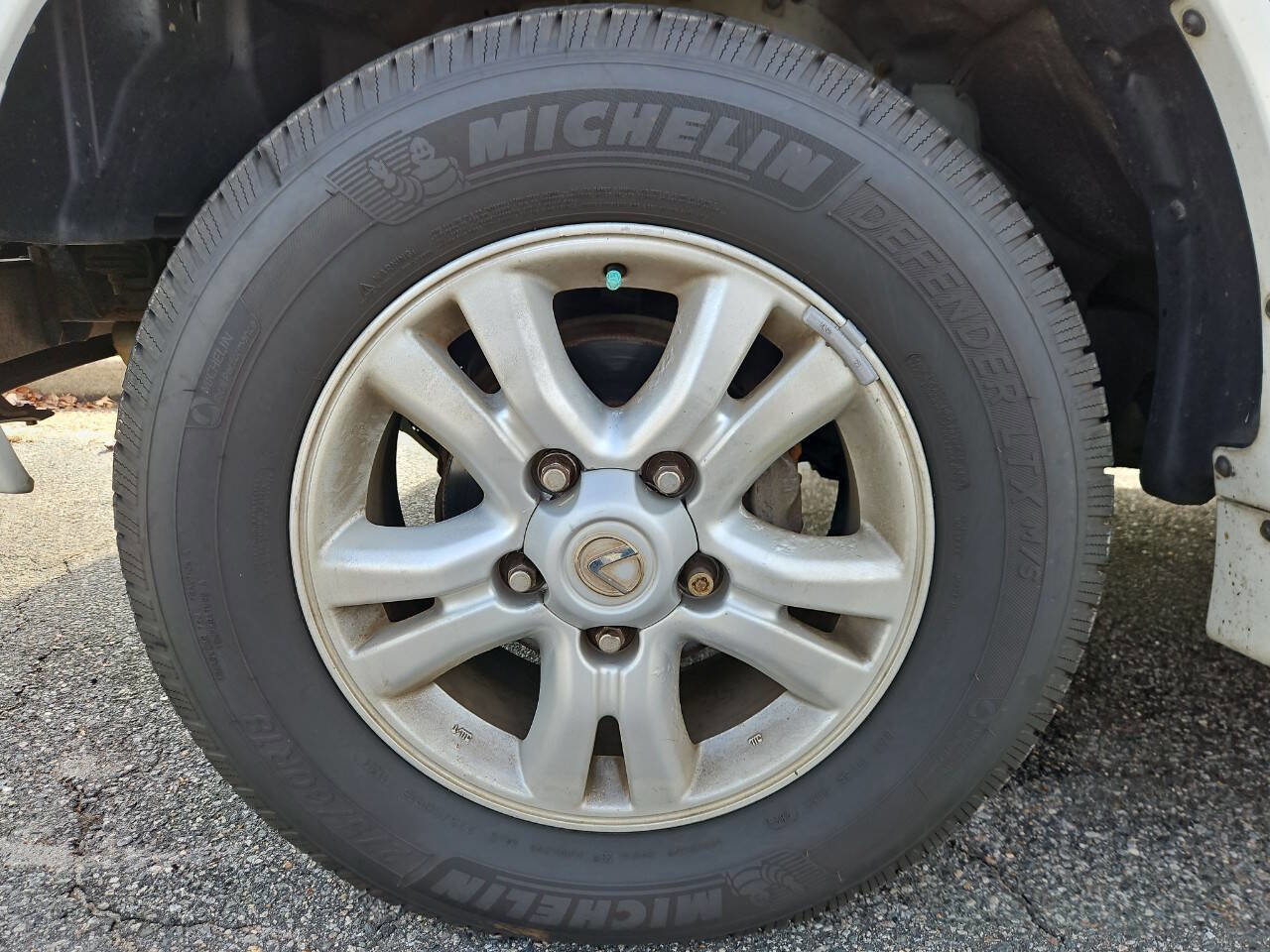 Used 2003 Lexus LX 470 4WD image 21