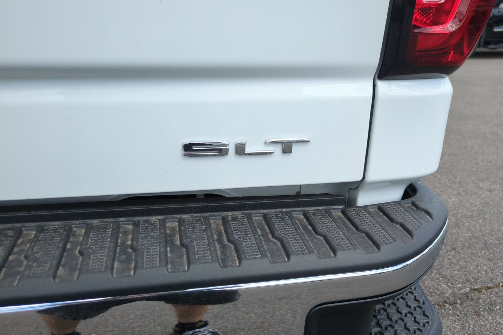 New 2026 GMC Sierra 1500 SLT w/ SLT Premium Plus Package AWD/4WD image 32
