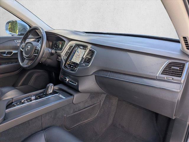 Used 2020 Volvo XC90 T8 Momentum AWD/4WD image 24