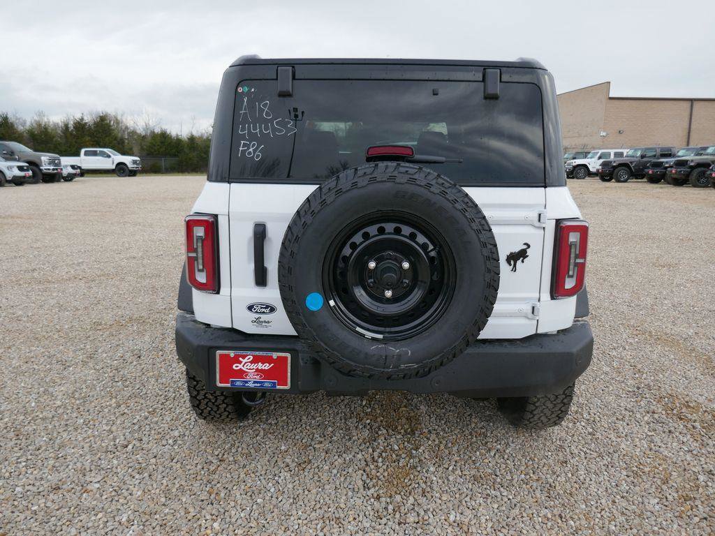 New 2026 Ford Bronco Outer Banks AWD/4WD image 6