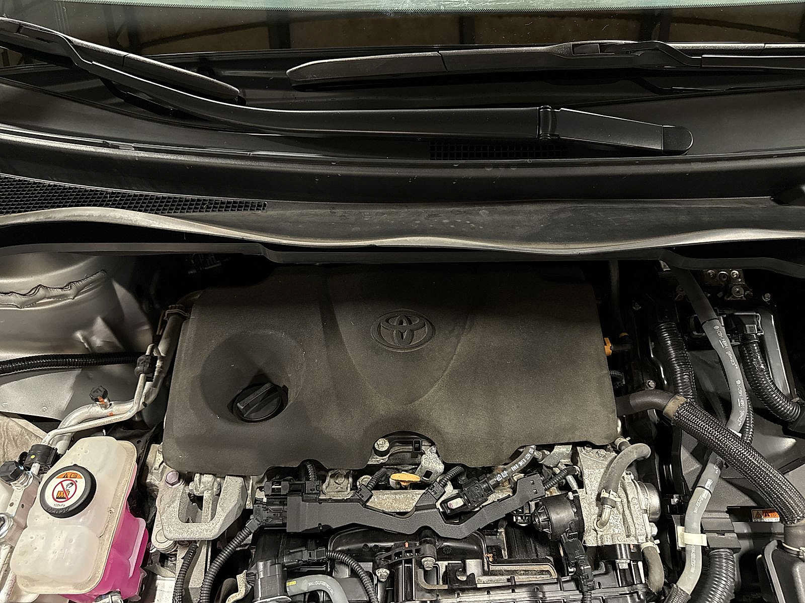 Used 2022 Toyota Sienna LE FWD image 12