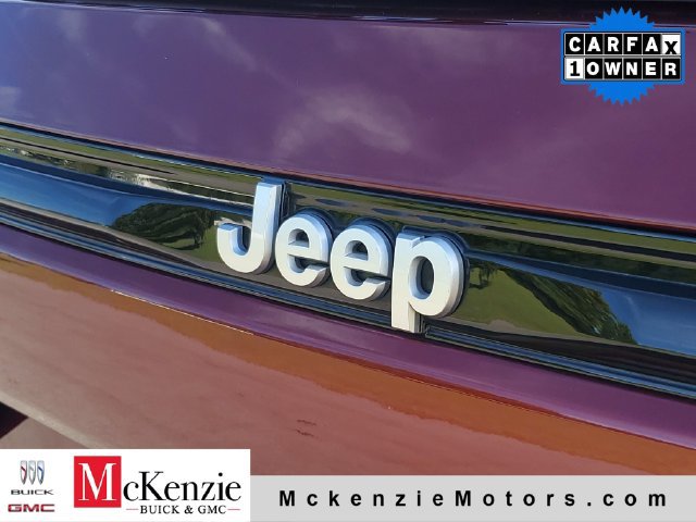 Used 2025 Jeep Grand Cherokee Limited RWD image 28