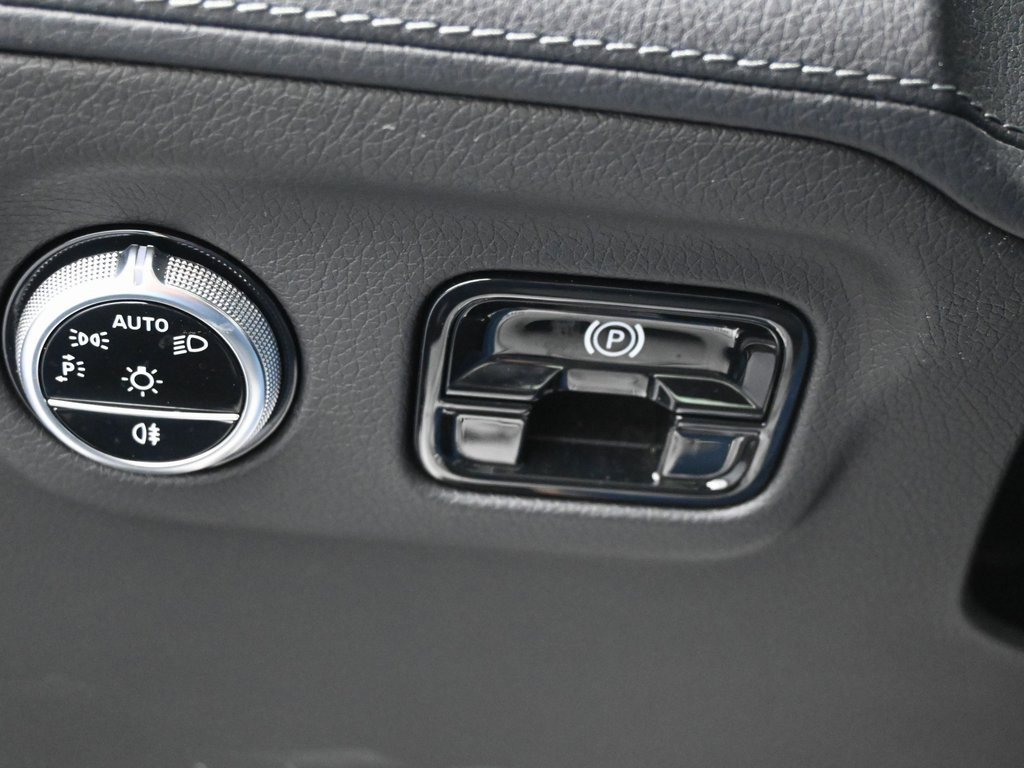 Used 2023 Mercedes-Benz EQE 350+ Sedan w/ Exclusive Trim Package image 23