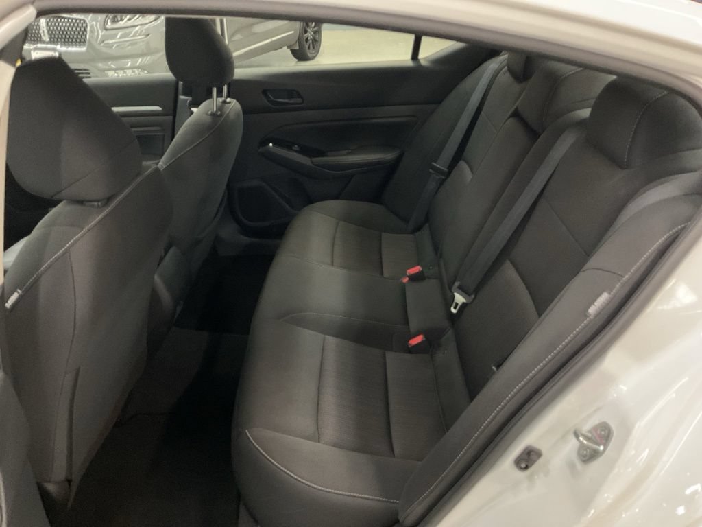 Used 2023 Nissan Altima 2.5 SV w/ SV Premium Package AWD/4WD image 21