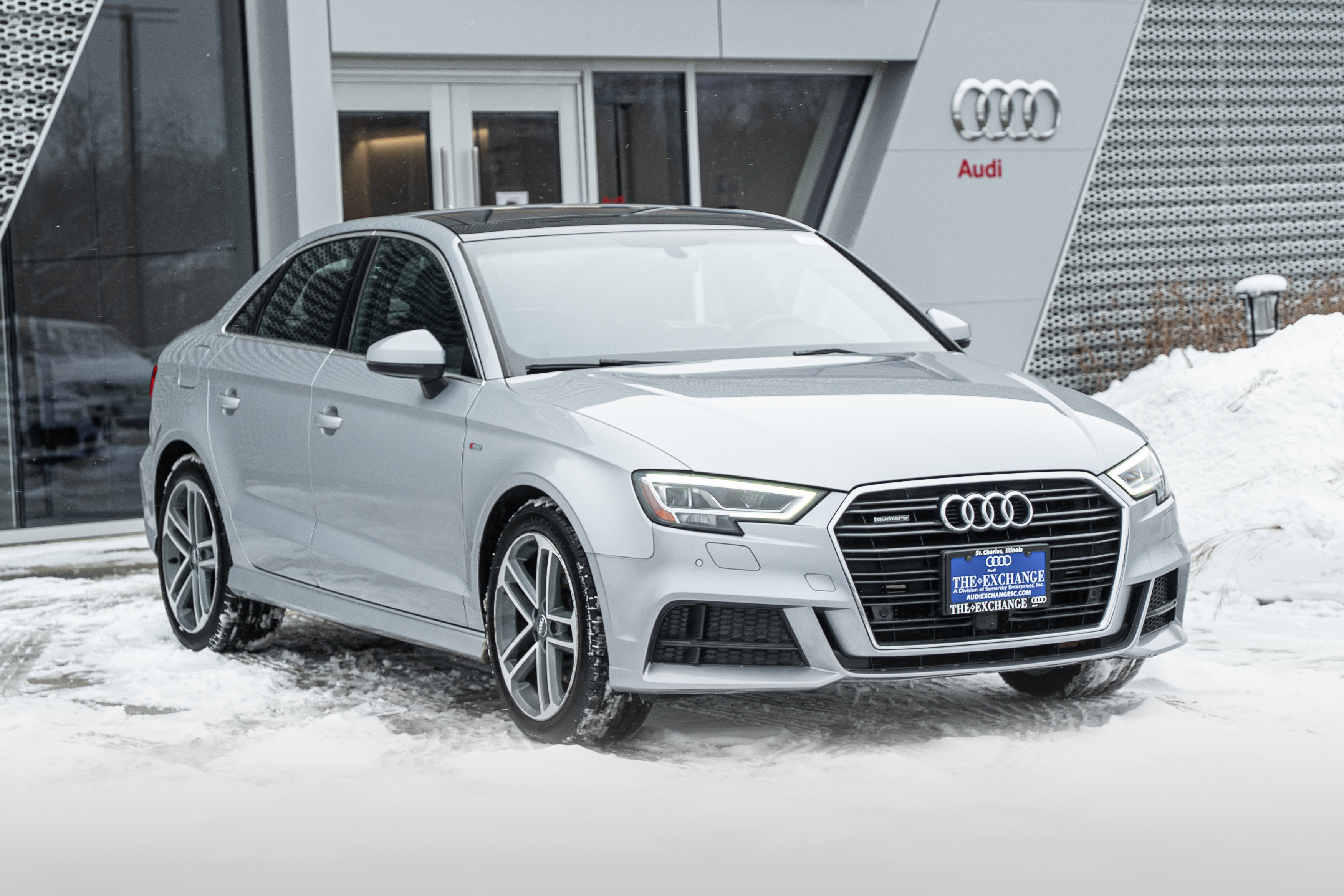 Used 2018 Audi A3 2.0T Premium Plus w/ Premium Plus Package image 2
