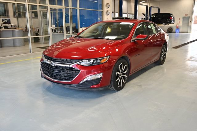 Used 2024 Chevrolet Malibu RS w/ LPO, Floor Liner Package image 1