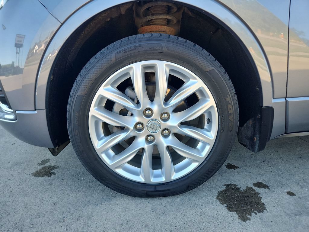 Used 2019 Buick Envision Premium AWD/4WD image 29