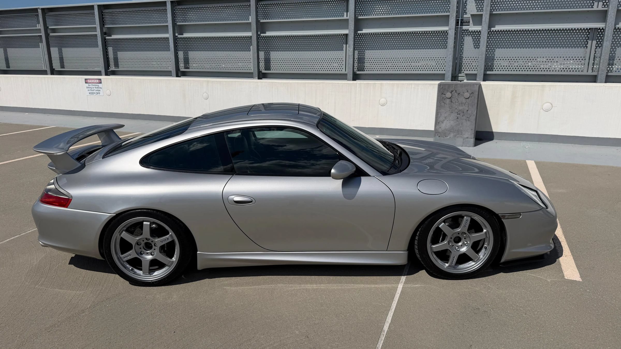 Used 2002 Porsche 911 GT3 RS image 21