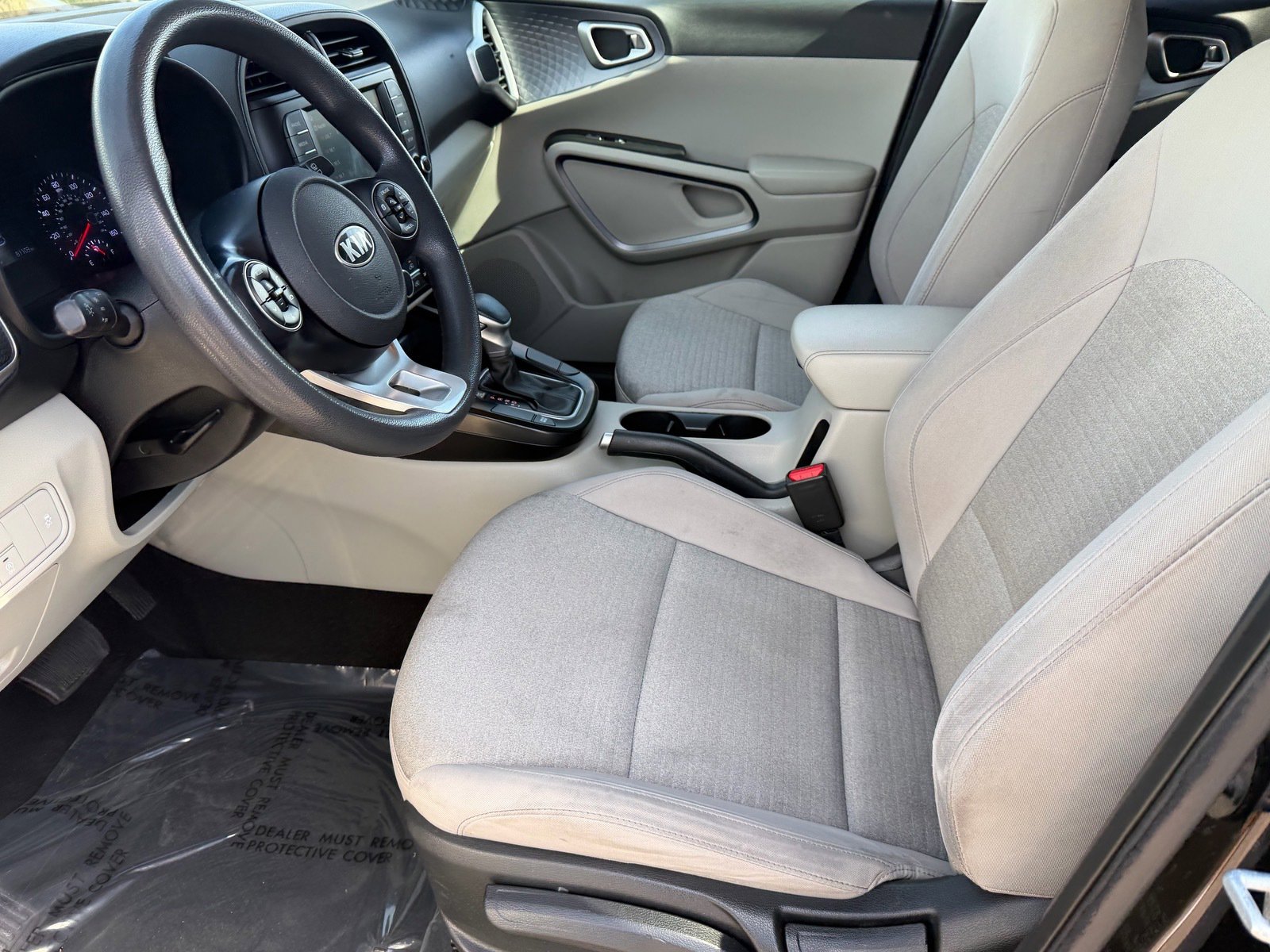 Used 2020 Kia Soul S FWD image 18