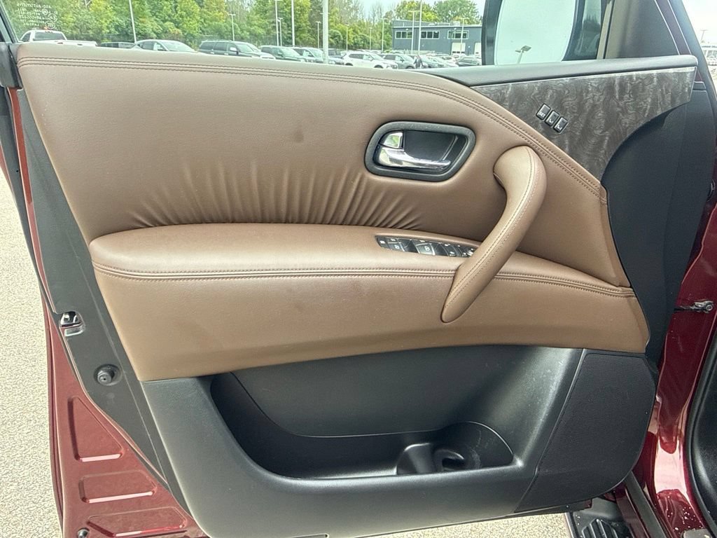 Used 2023 Nissan Armada Platinum w/ Captain's Chairs Package AWD/4WD image 14