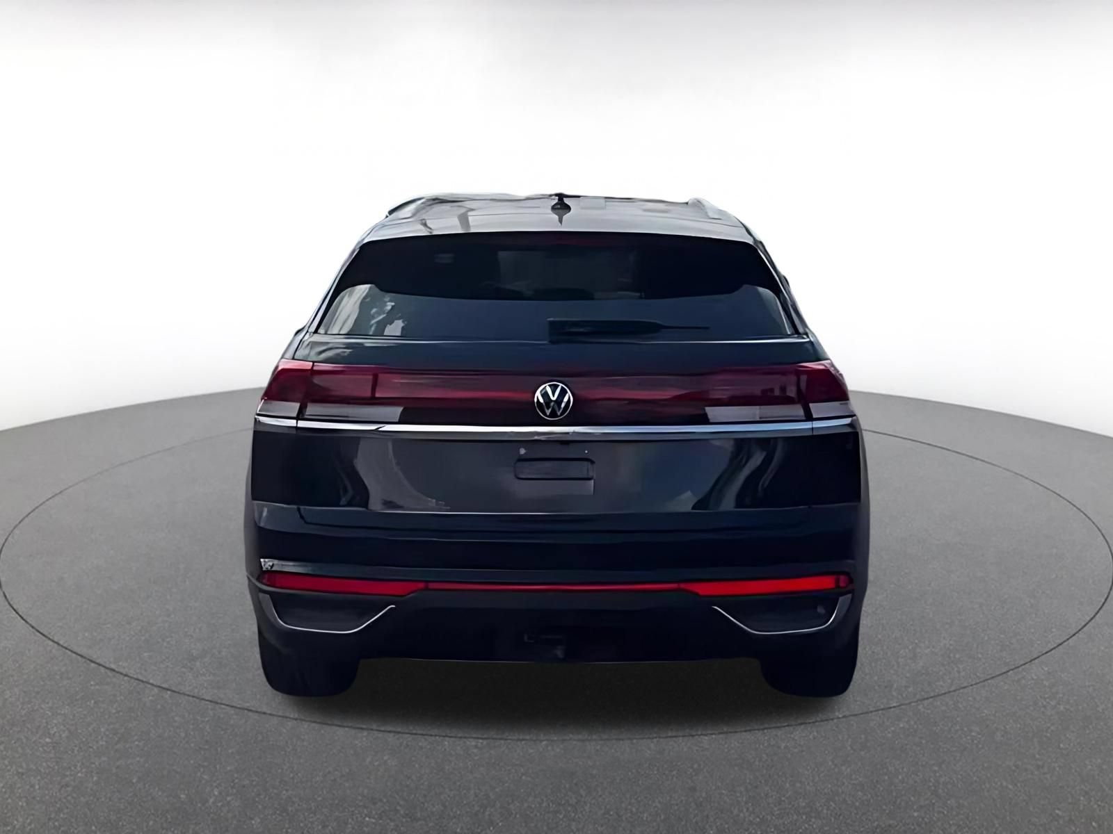 Used 2025 Volkswagen Atlas Cross Sport SE AWD/4WD image 12
