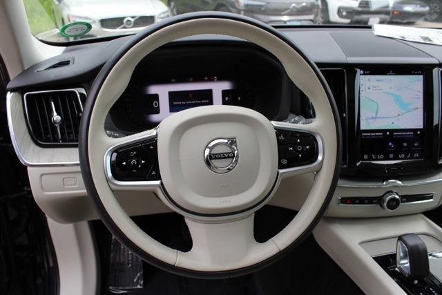 Certified 2023 Volvo XC60 B5 Plus w/ Climate Package AWD/4WD image 30